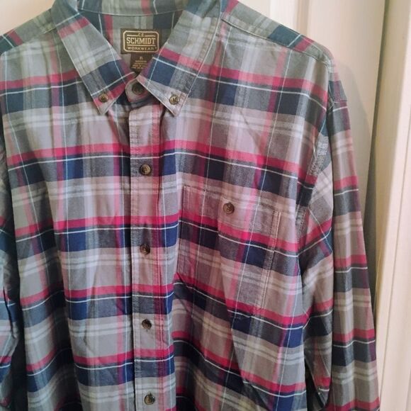 Casual Blue and Red Button Down Shirt - Picture 4 of 10